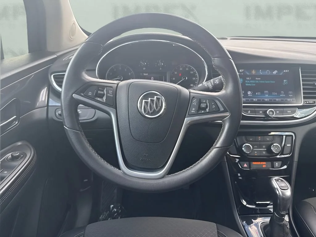Used 2021 (Includes (MDP) Anthracite lower exterior accent color, Paint code W598F.) Buick Preferred image 14