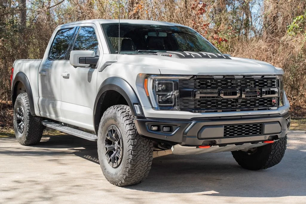 Used 2023 Gray Ford Raptor image 39