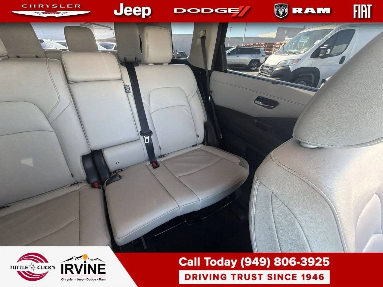 Used 2025 Everest White Pearl Tricoat Nissan SL image 6