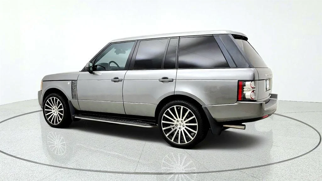 Used 2011 Stornoway Grey Metallic Land Rover 4WD 4dr SC image 7