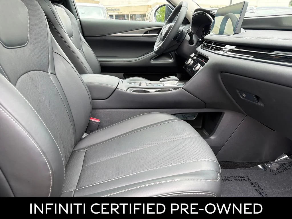 Certified Used 2026 Deep Emerald INFINITI LUXE image 42