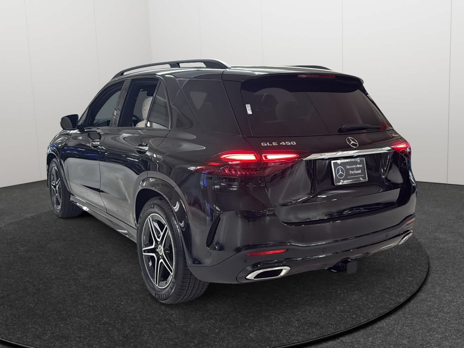 New 2026 Obsidian Black Metallic Mercedes-Benz GLE 450 image 5