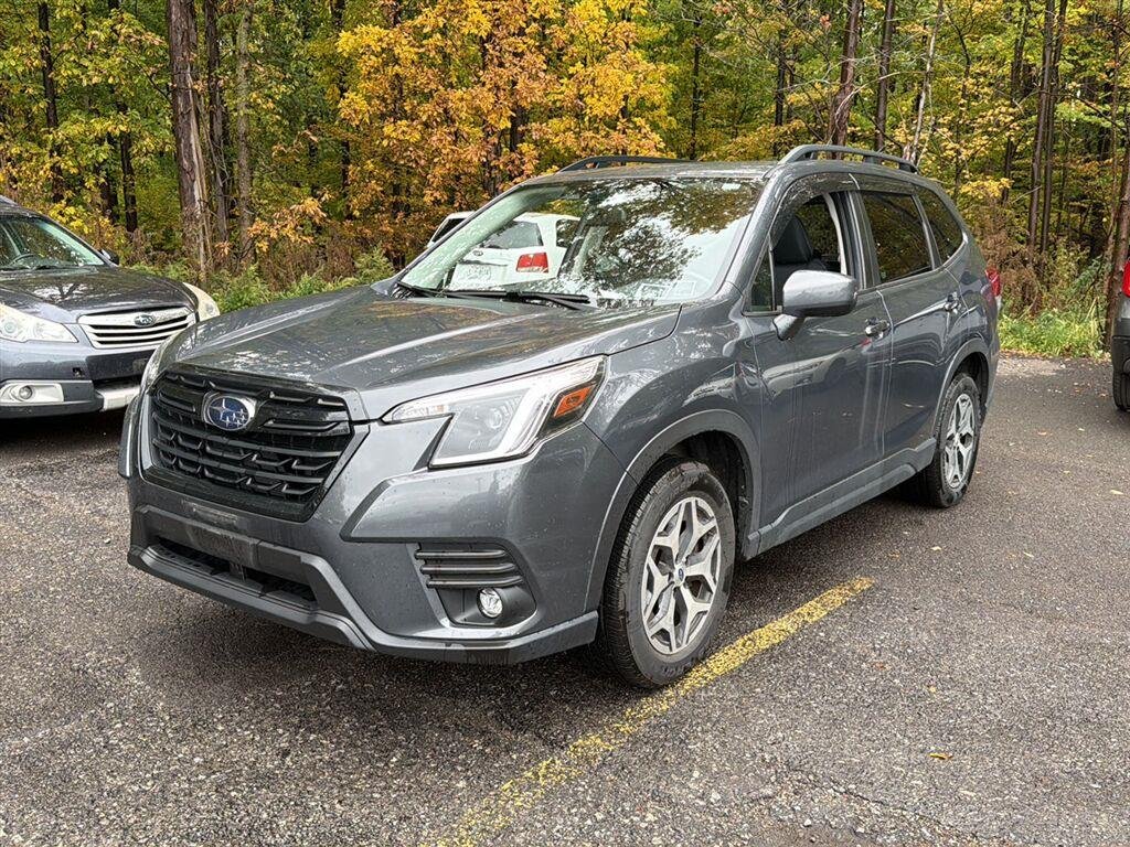 Used 2024 Magnetite Gray Metallic Subaru Premium image 12