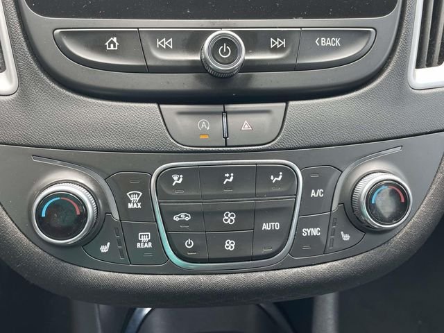 Used 2024 Sterling Gray Metallic Chevrolet LT image 28