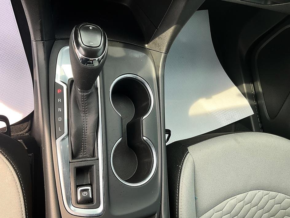Used 2020 Blue Chevrolet LS image 23