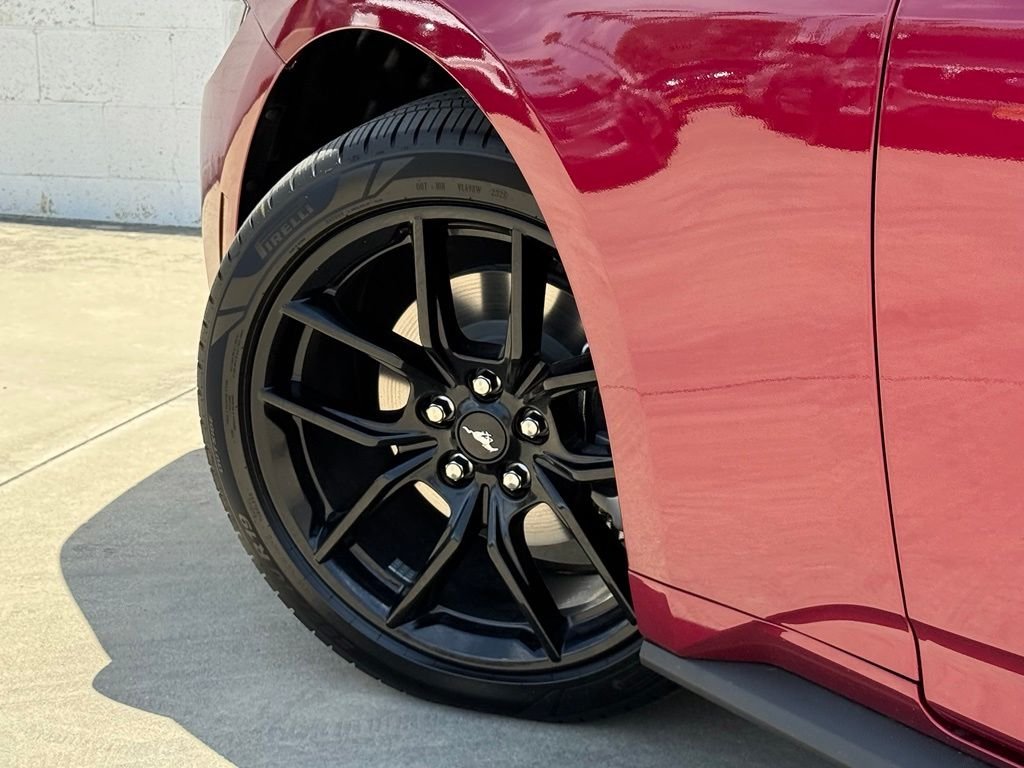 New 2026 Molten Magenta Metallic Tinted Clearcoat Ford EcoBoost® Fastback image 16