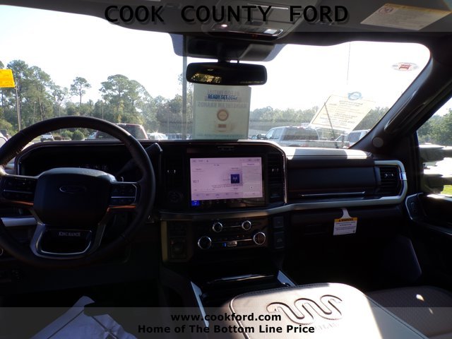 New 2027 Glacier Gray Metallic Tri-Coat Ford F-250® King Ranch® image 29