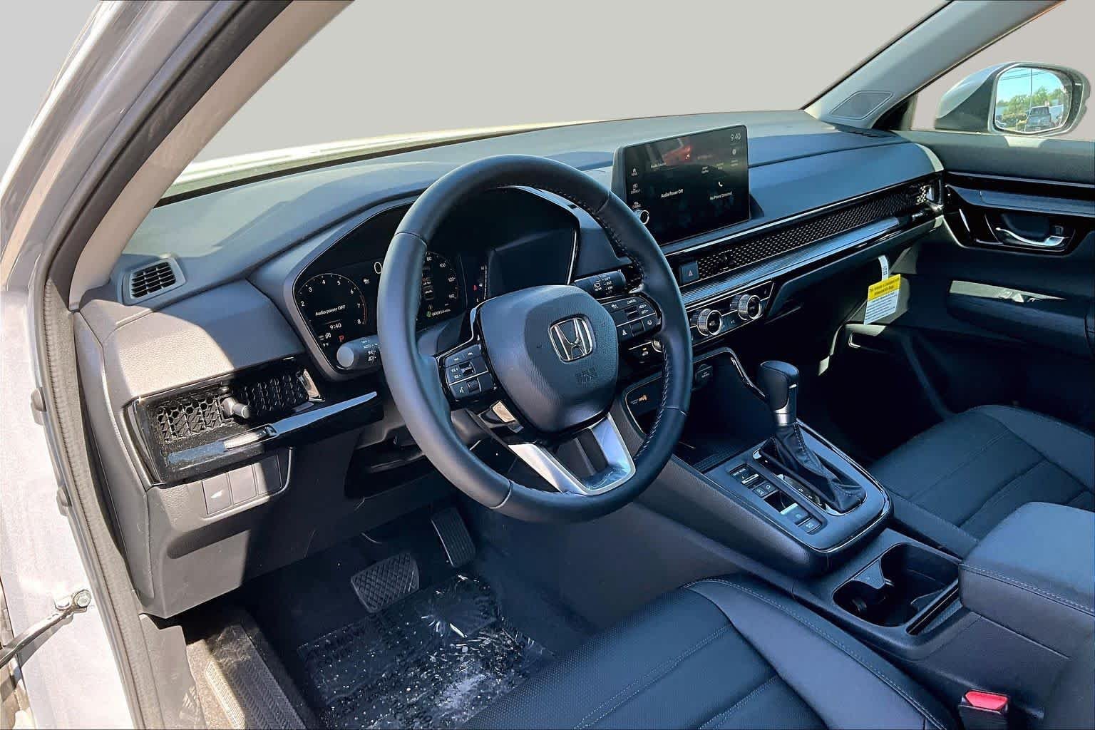2026 Honda CR-V EX-L - Photo 17