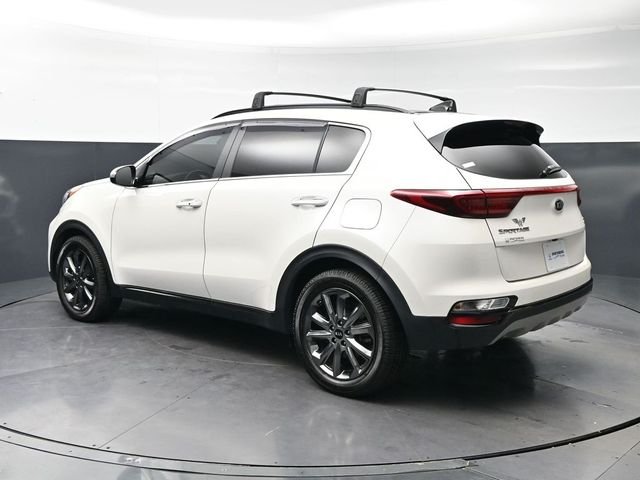 Used 2020 White Kia S image 7
