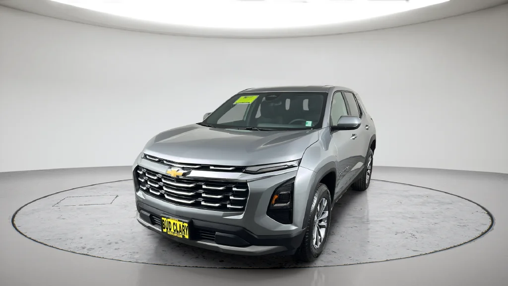 Used 2025 Gray Chevrolet LT image 1