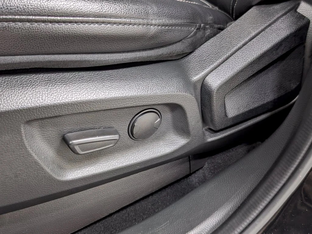 Certified Used 2022 Shadow Black Ford Lariat image 13