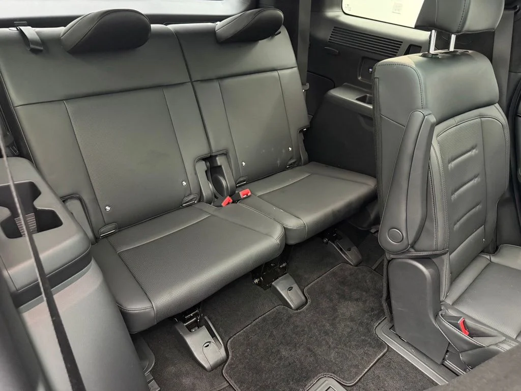 Used 2025 Gray Hyundai Calligraphy image 49