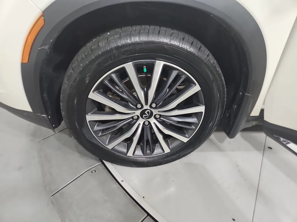 Used 2023 Majestic INFINITI Sensory image 28