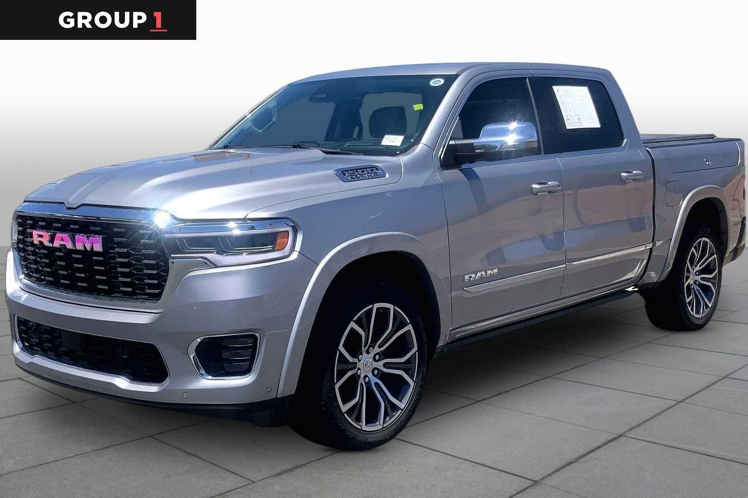 2025 RAM 1500 Tungsten 4x4 Crew Cab 5'7's photo
