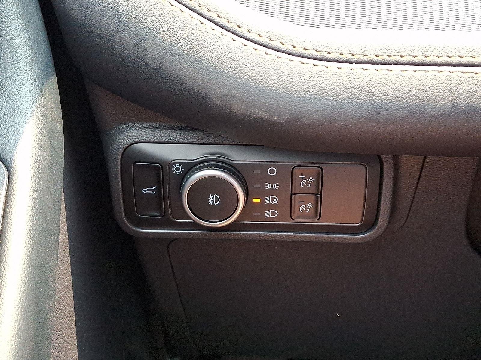 New 2026 Agate Black Metallic Ford Tremor® image 15