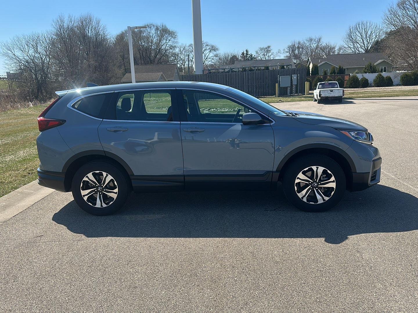 Used 2021 Honda CR-V SE with VIN 7FARW2H77ME027503 for sale in Winona, Minnesota