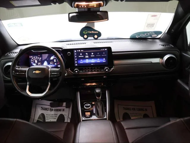 Used 2024 Summit White Chevrolet LT image 10