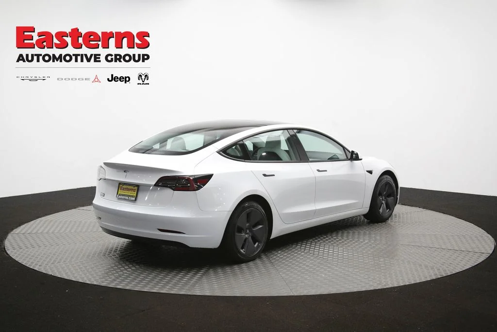 Used 2023 White Tesla Base image 37