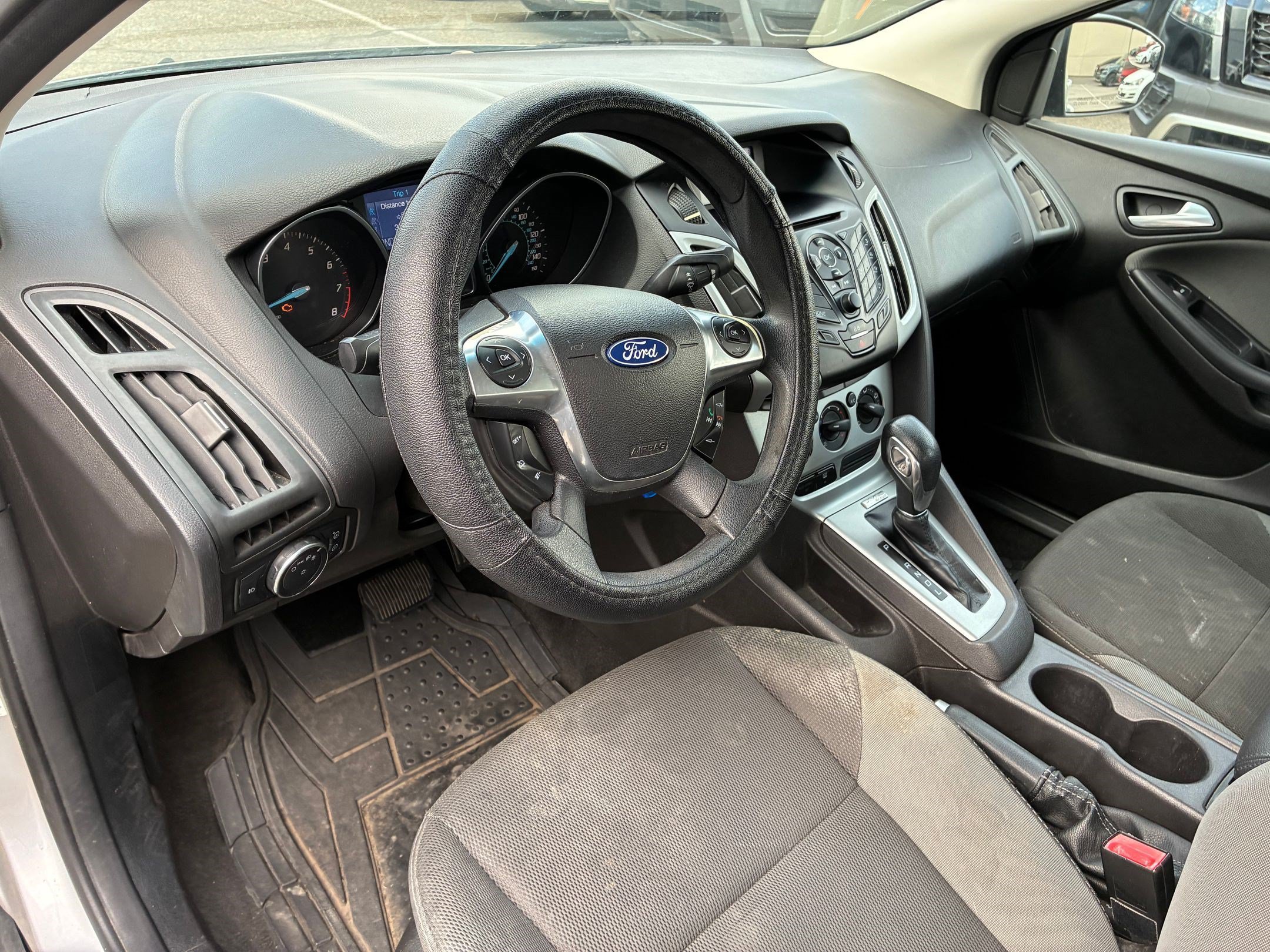 Used 2012 Ingot Silver Ford SE image 15