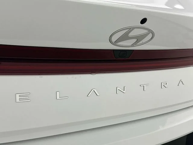 New 2026 Hyundai ELANTRA Limited