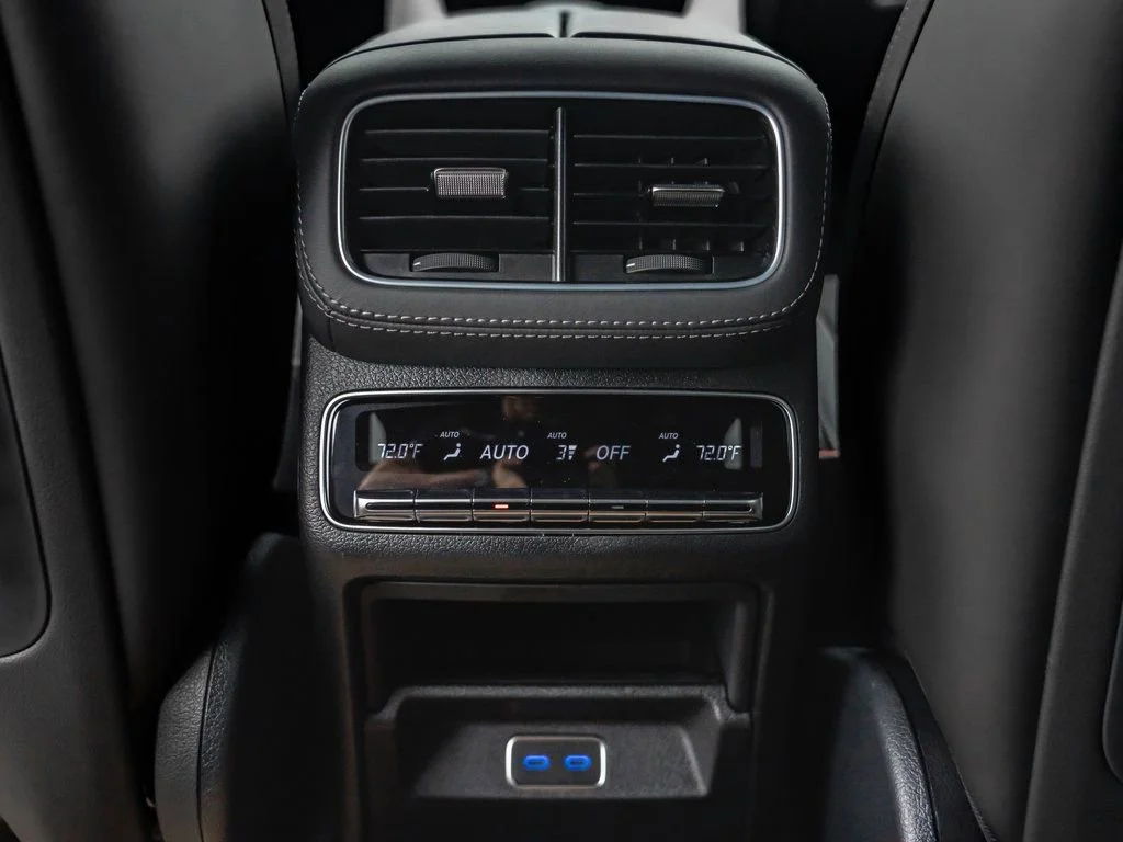 2026 Mercedes-Benz GLE AMG GLE 53 - Photo 35