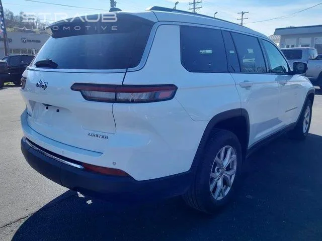 Used 2021 Bright White Clearcoat Jeep Limited image 8