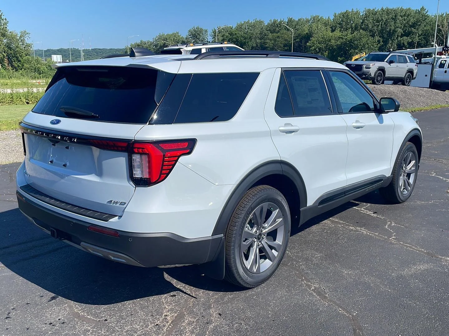 New 2026 Space White Metallic Ford Active w/200A Pkg image 6