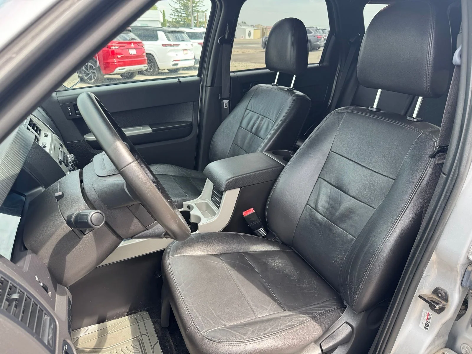 Used 2012 Silver Ford XLT image 11