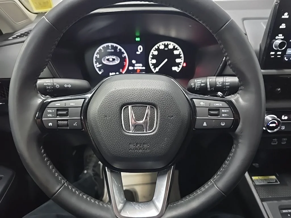 Used 2024 Gray Honda EX-L image 19
