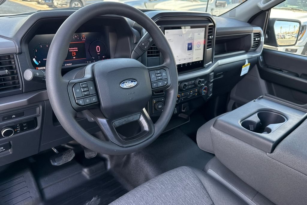 2025 Ford F-150 XL - Photo 9