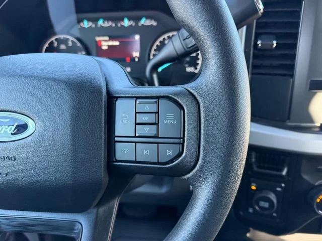 New 2026 Oxford White Ford F-250® XL image 36