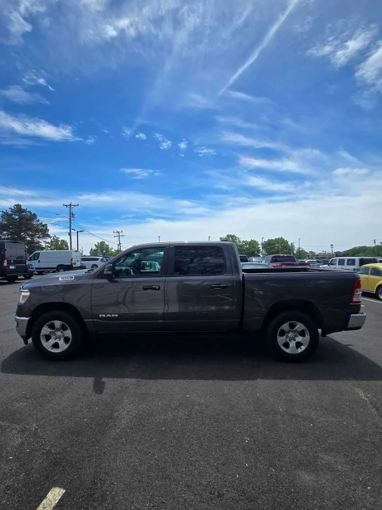 2023 RAM 1500 Big Horn/Lone Star 4x4 Crew Cab 5'7's photo