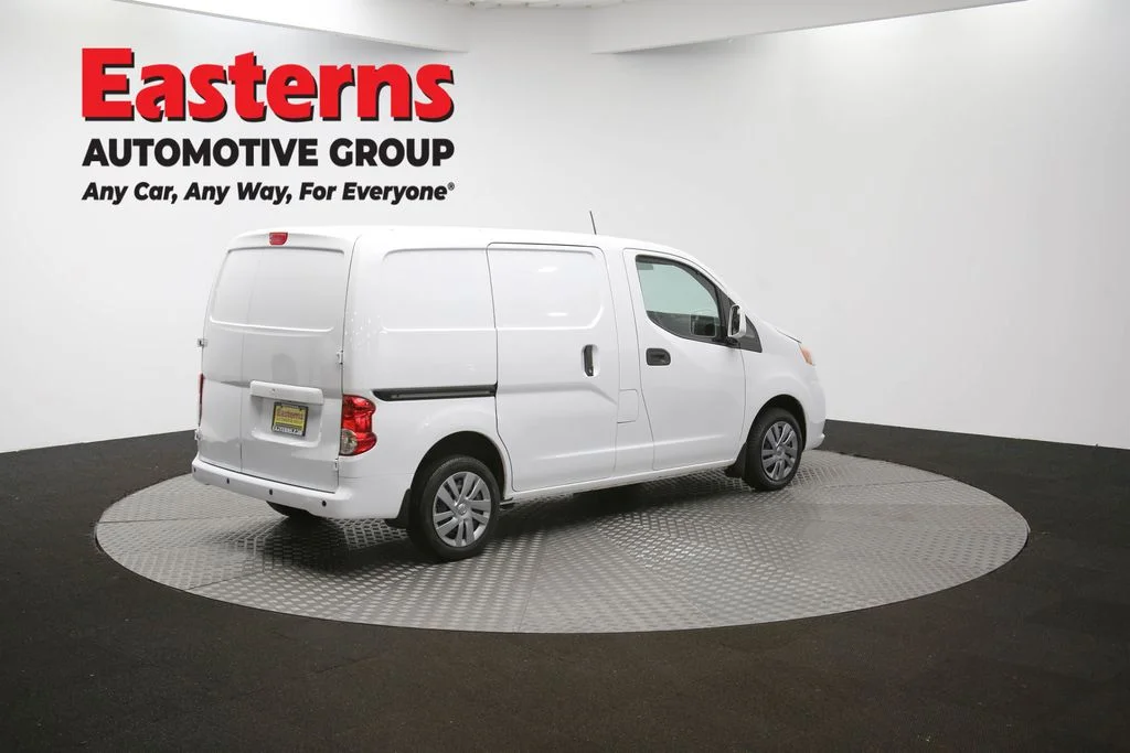 Used 2021 White Nissan SV image 40