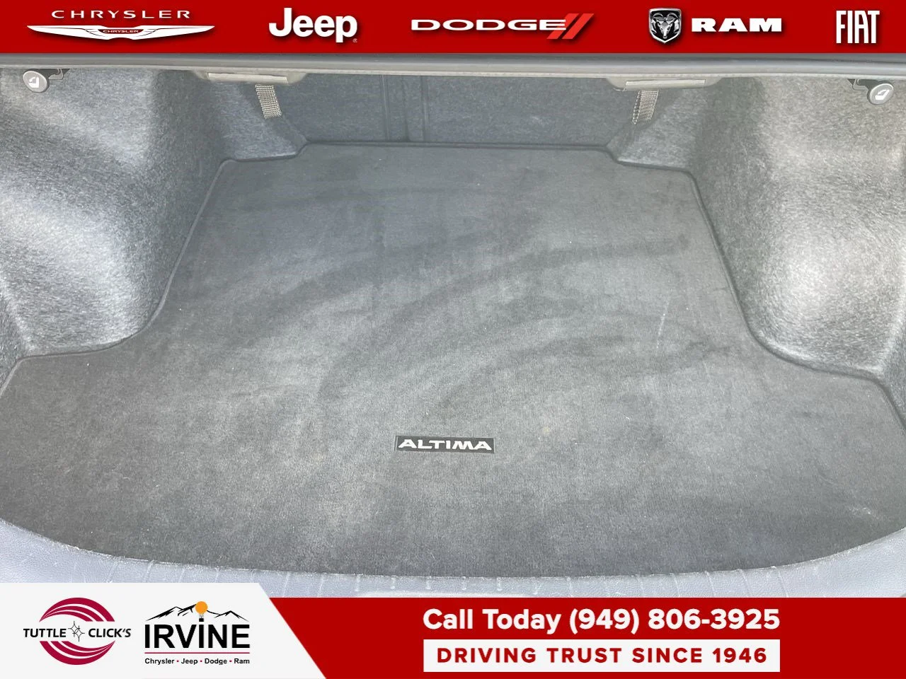 Used 2025 Garnet Pearl Metallic Nissan SV image 40