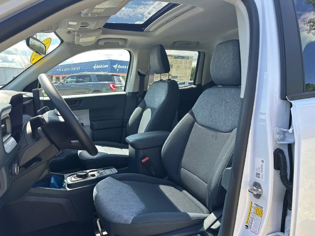 New 2026 White Ford XLT image 3