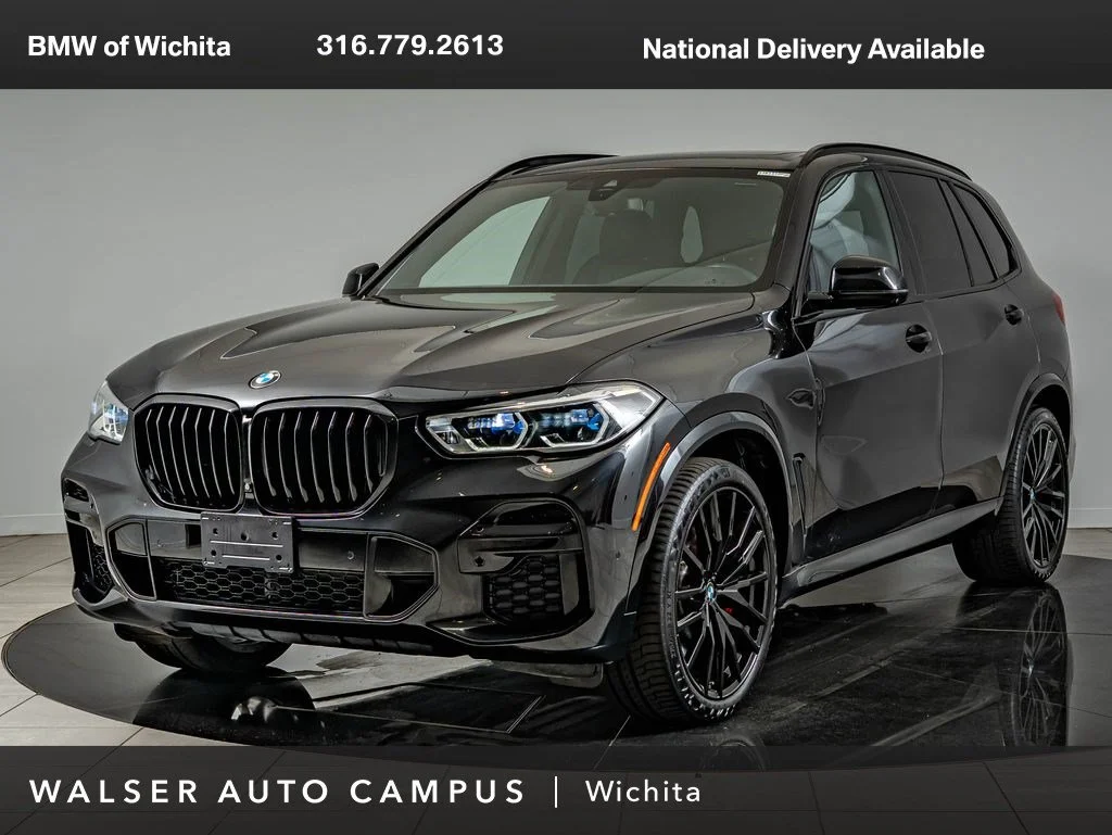Used 2023 Black Sapphire Metallic BMW xDrive40i image 1