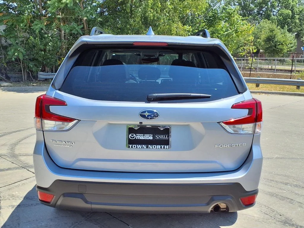Used 2023 Silver Subaru Premium image 4