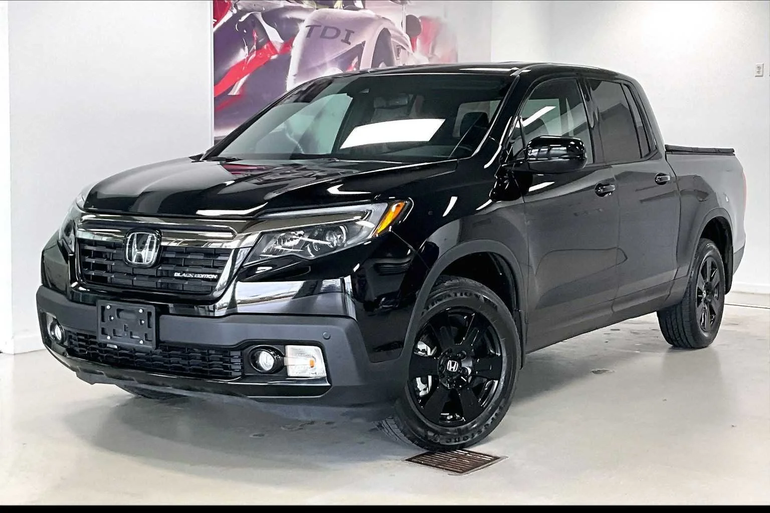 Used 2020 Crystal Black Pearl Honda Black Edition image 1