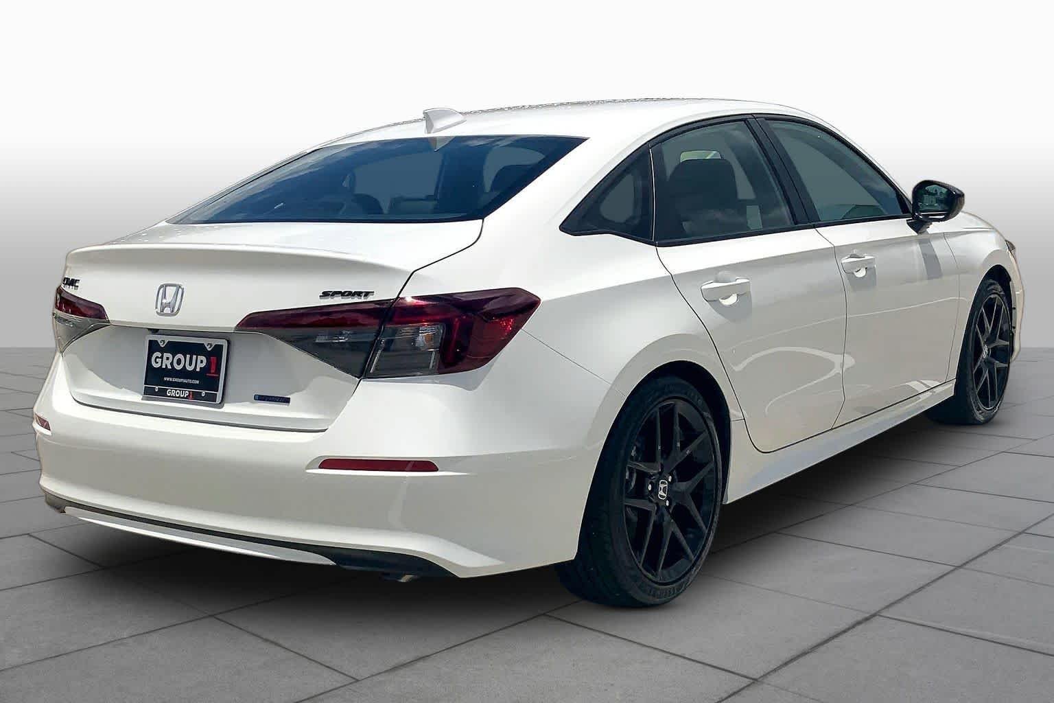 Used 2026 Platinum White Pearl Honda Sport image 13
