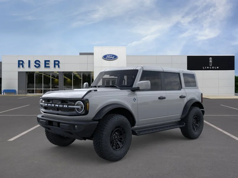 2026 Ford Bronco Outer Banks 4x4's photo