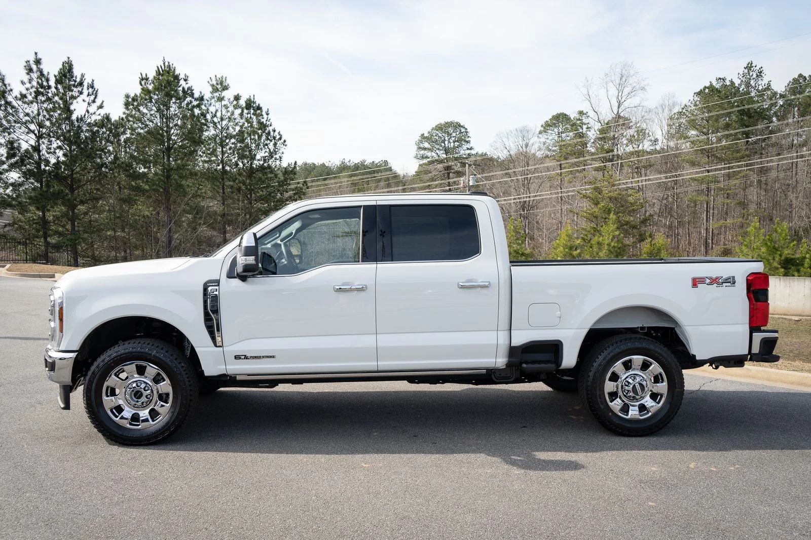 New 2026 Star White Metallic Tri-Coat Ford F-250® Lariat® image 15