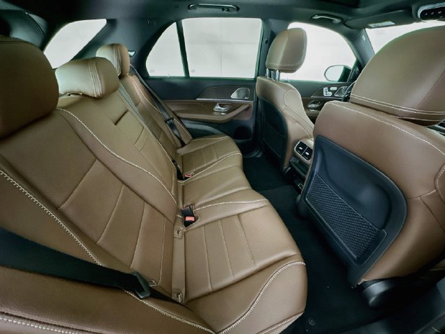 New 2027 Obsidian Black Metallic Mercedes-Benz GLE 450 image 56