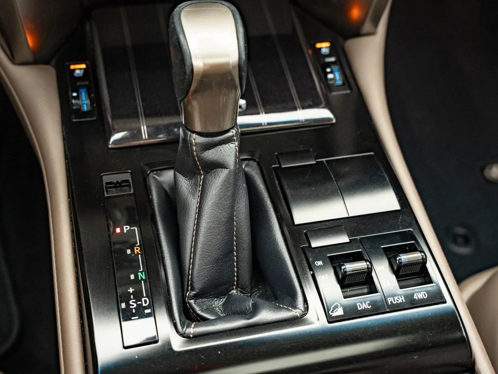Used 2021 Onyx Black Lexus 460 Premium image 37
