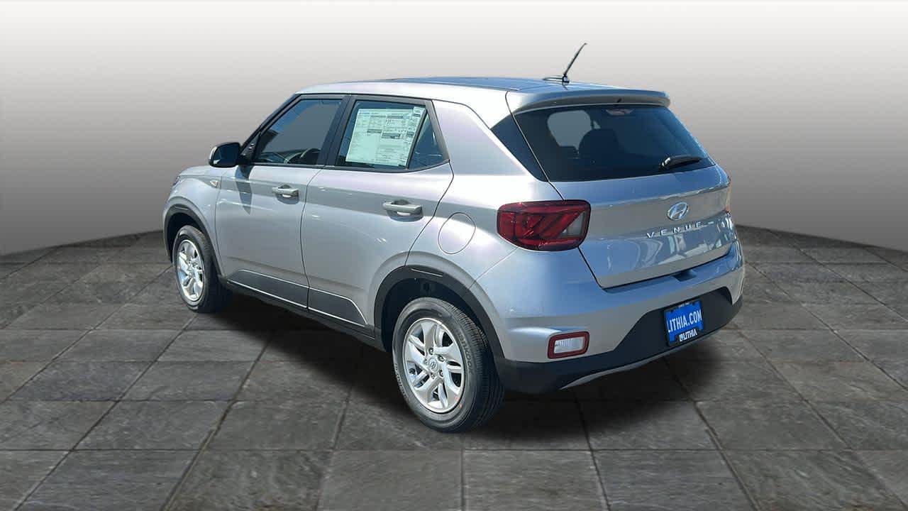 New 2026 Shimmering Silver Hyundai SE image 37
