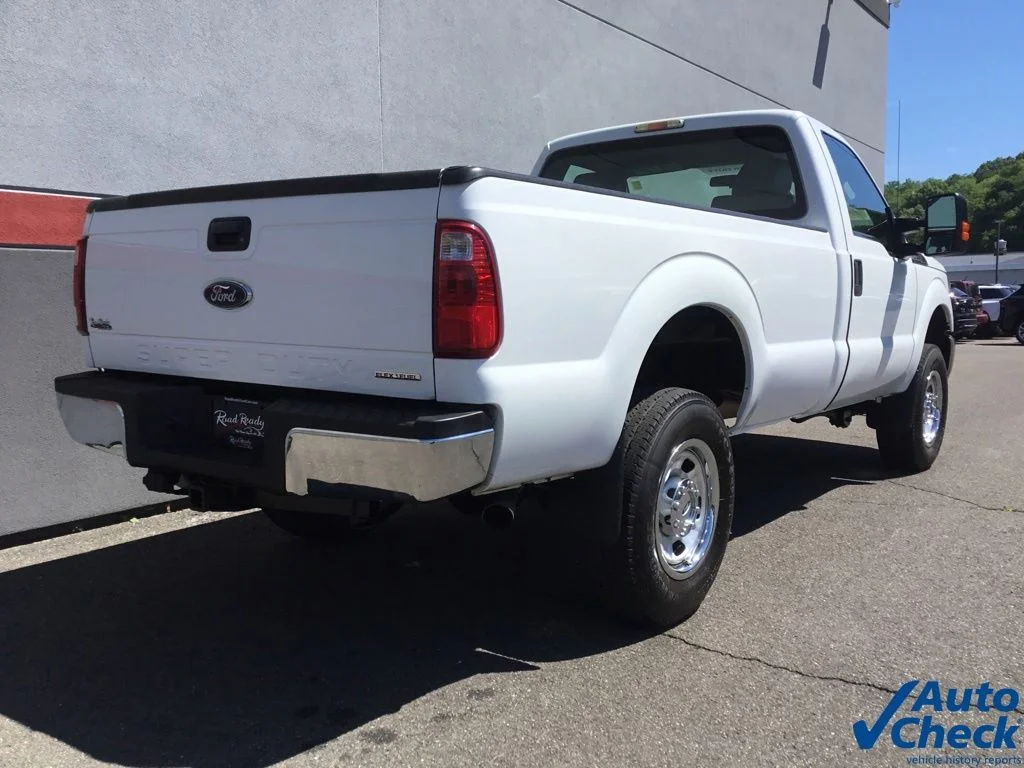 Used 2014 White Ford XL image 10