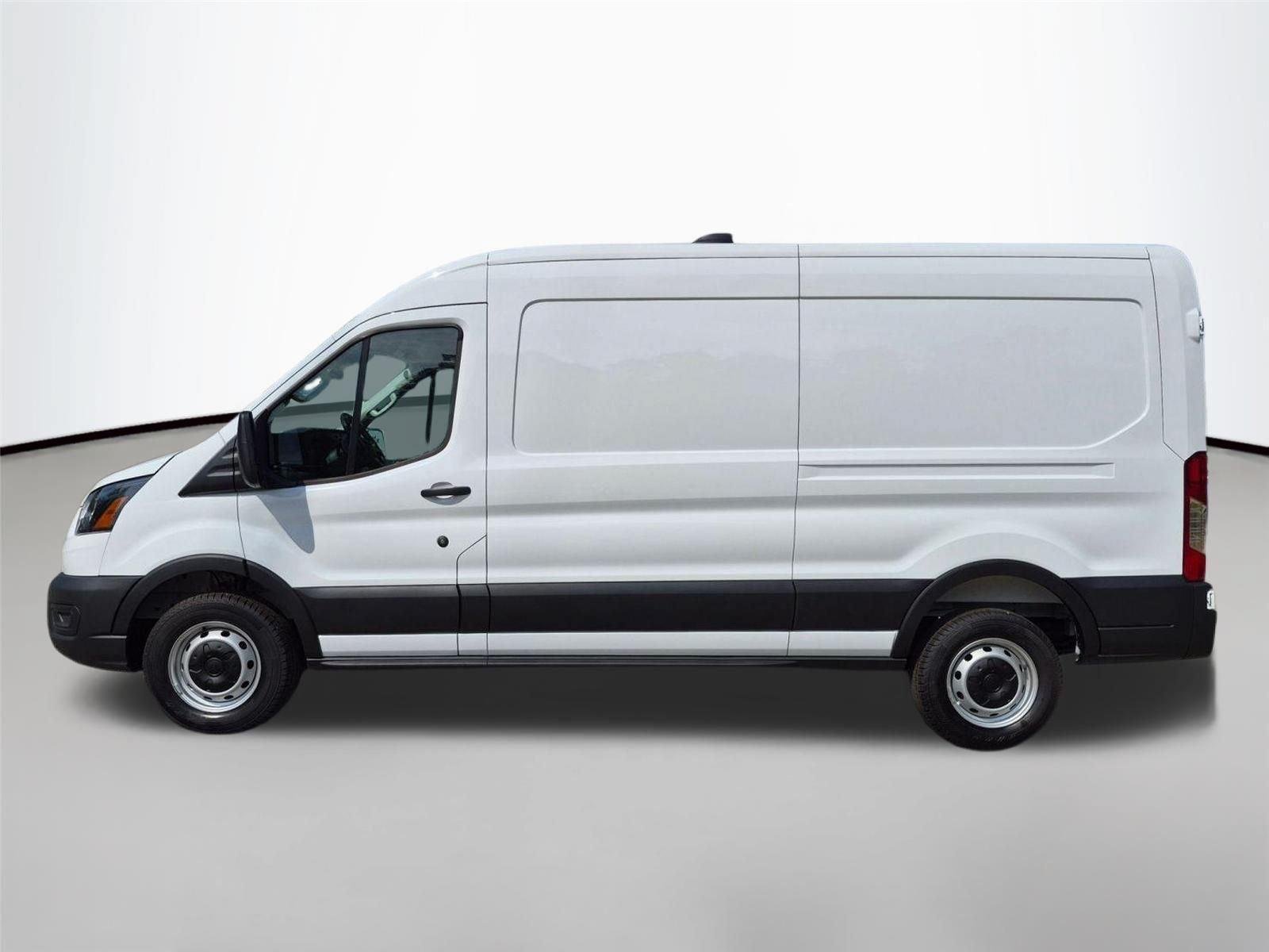 New 2026 Oxford White Ford T250 image 8