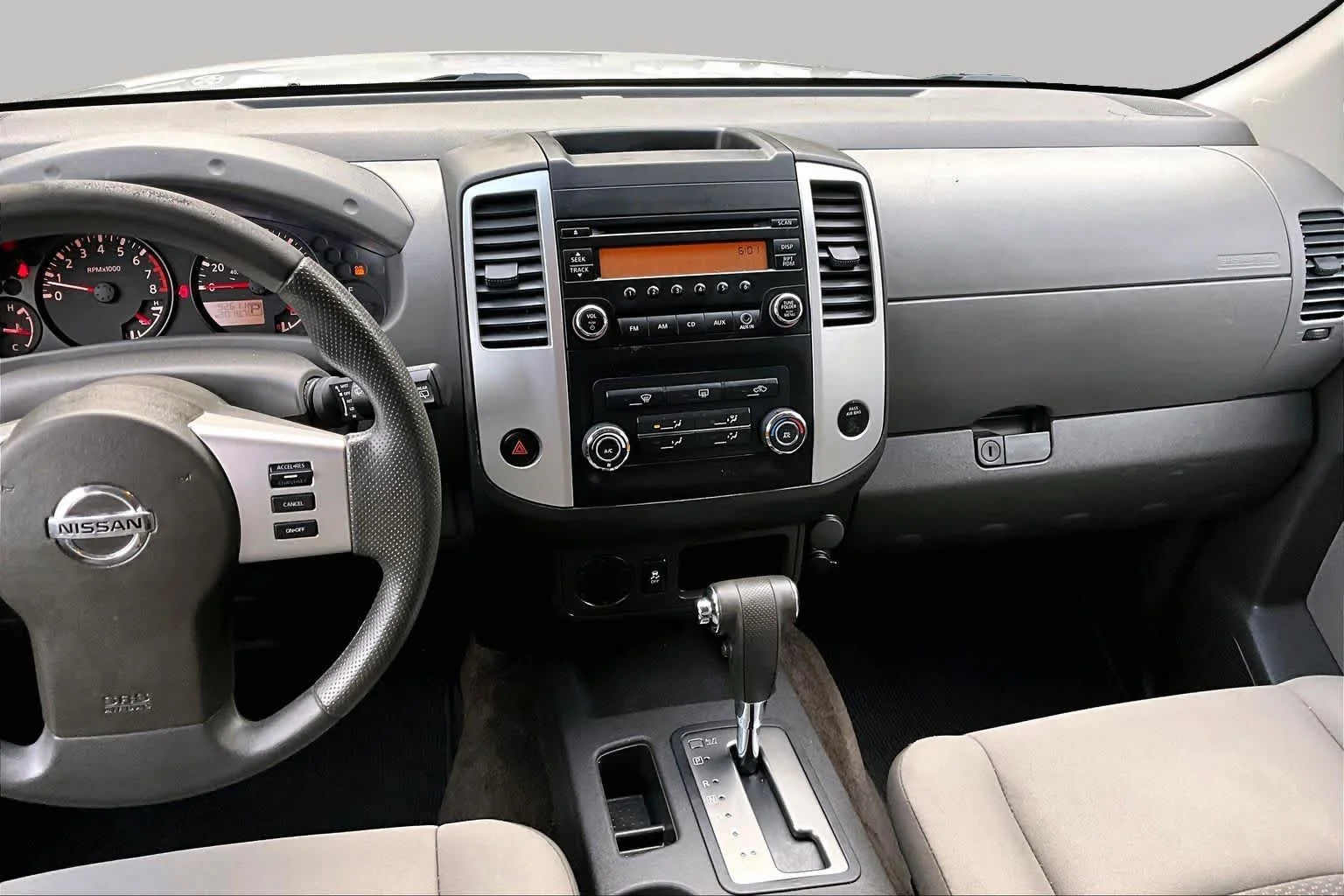 Pre-Owned 2014 Nissan Xterra X