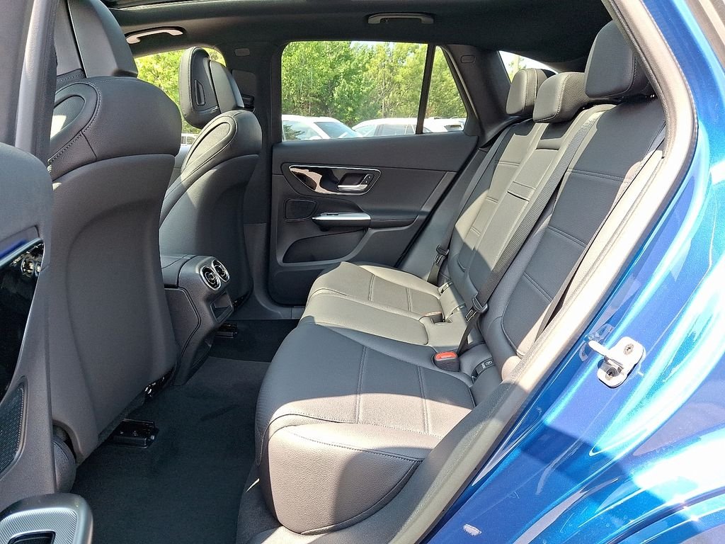 New 2027 Starling Blue Metallic Mercedes-Benz GLC 300 image 6