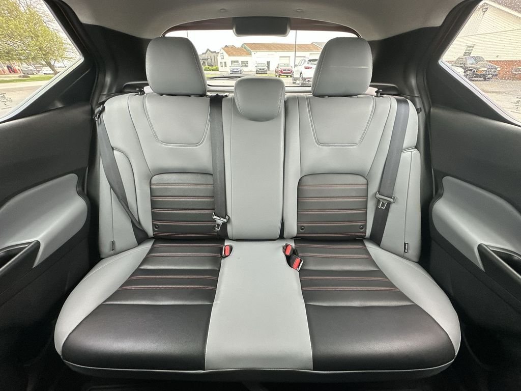 Used 2023 Orange Nissan SR image 23