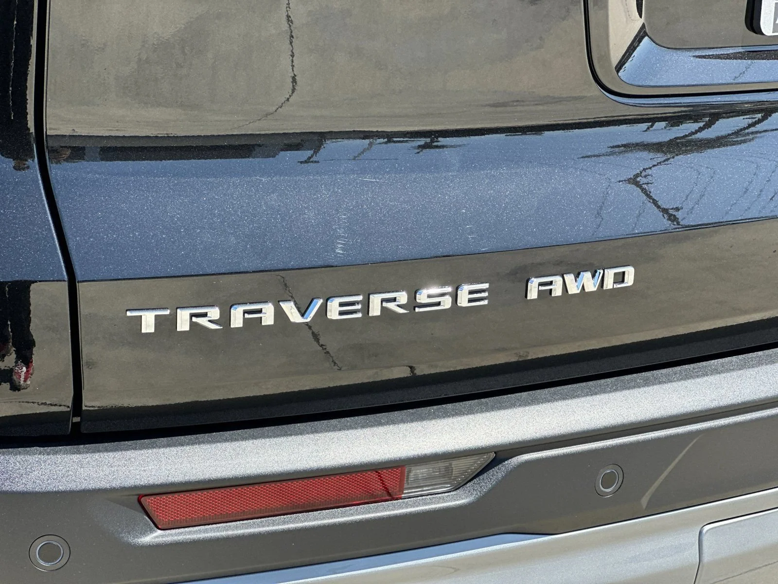 2027 Chevrolet Traverse LT - Photo 28